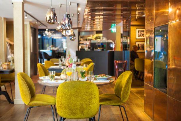 Restaurant Hotel Merlet Schoorl Bagian luar foto