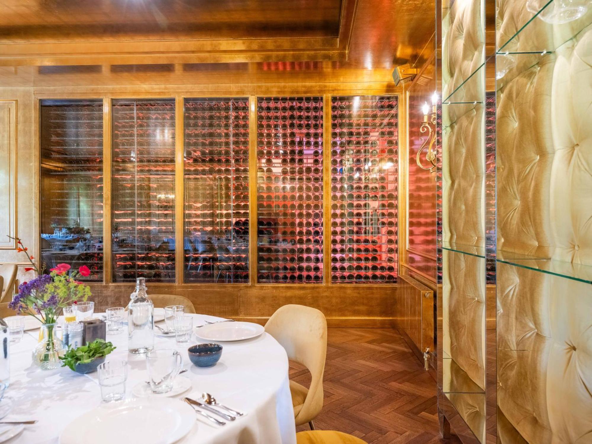 Restaurant Hotel Merlet Schoorl Bagian luar foto